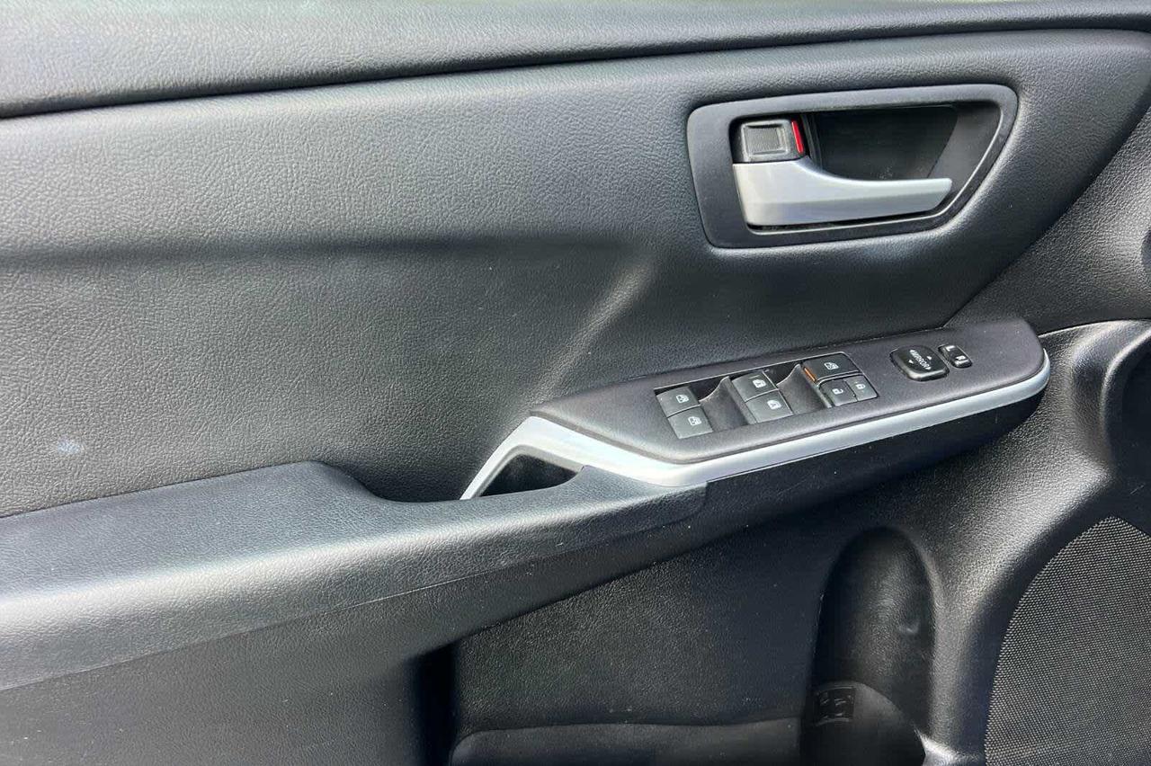 2015 Toyota Camry SE Roseville CA