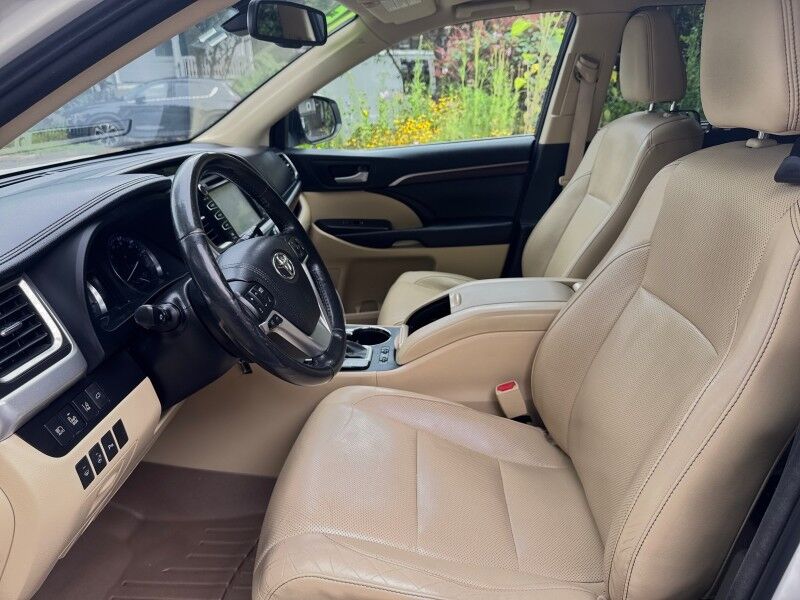 2015 Toyota Highlander Limited Platinum AWD Arlington VA