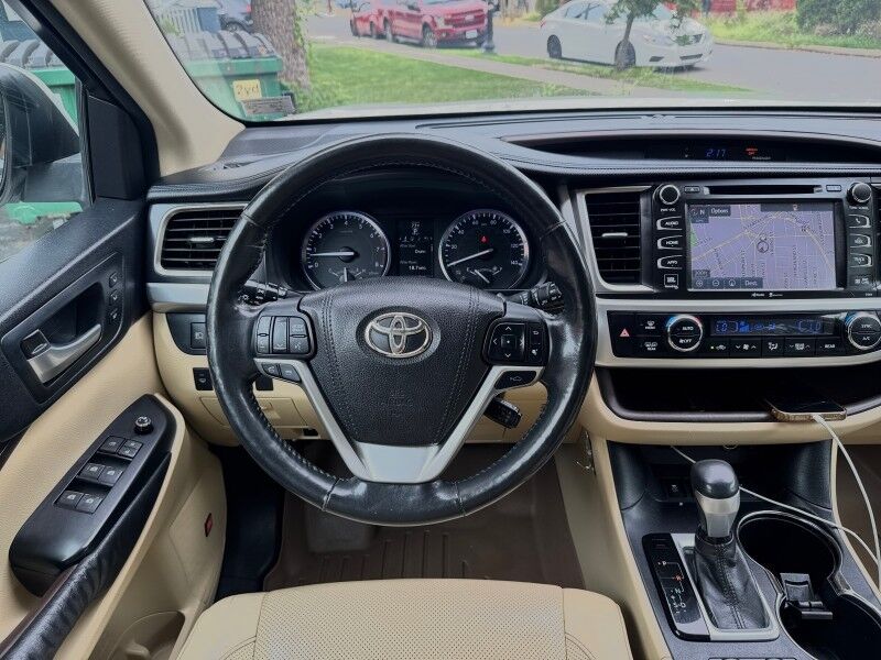 2015 Toyota Highlander Limited Platinum AWD Arlington VA