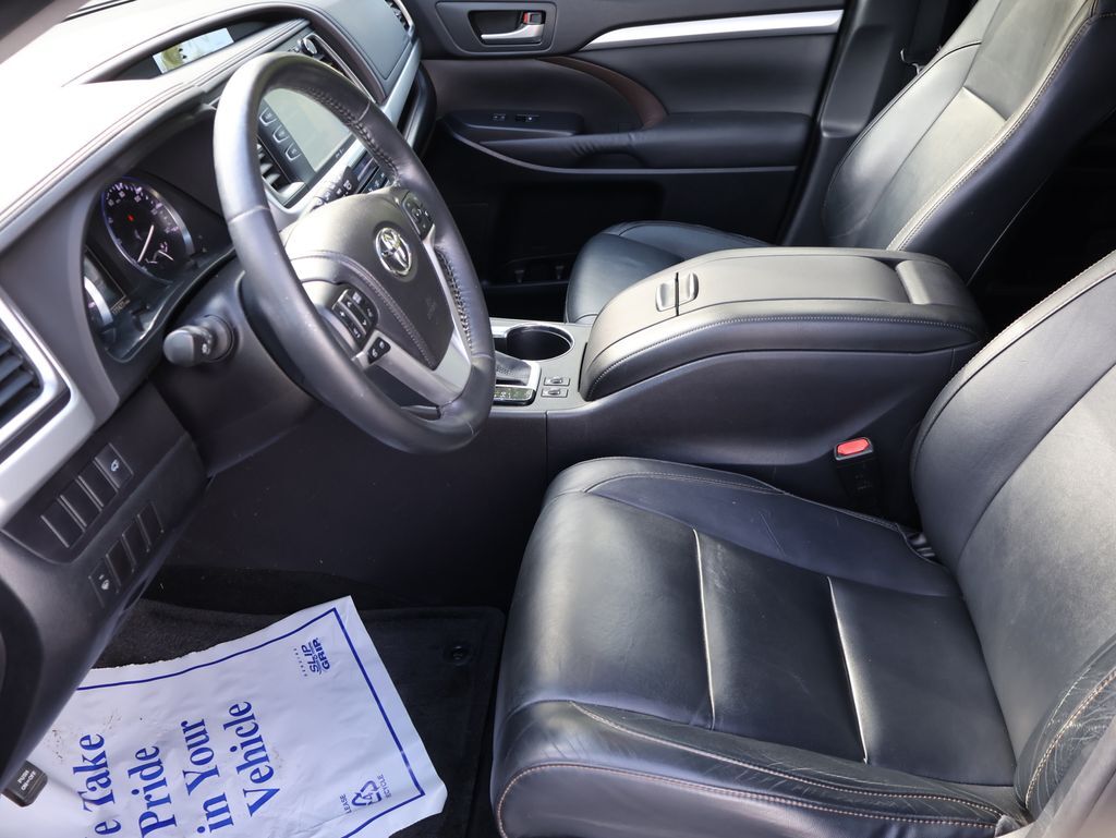 2015 Toyota Highlander XLE V6