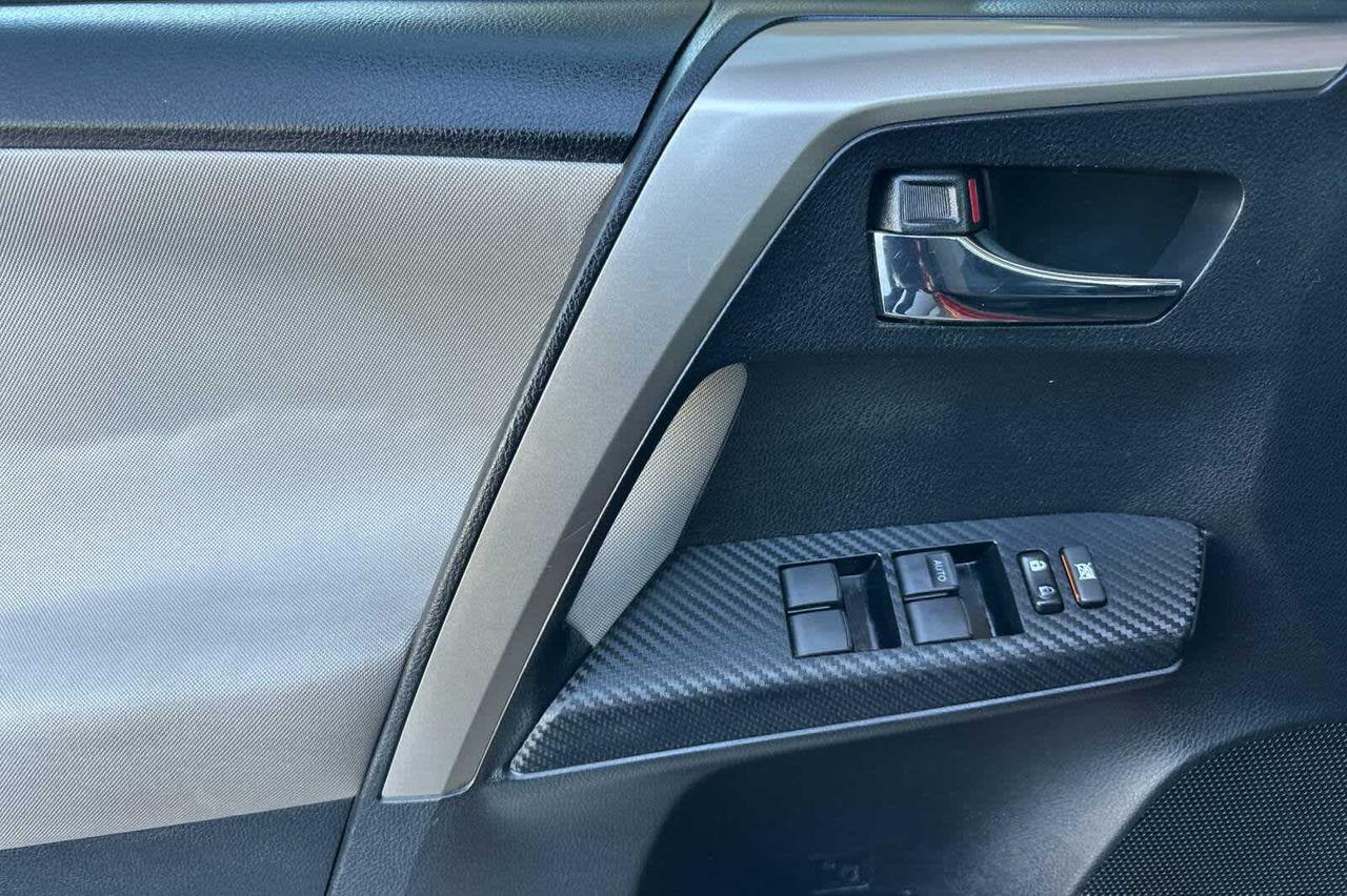 2015 Toyota RAV4 XLE Roseville CA