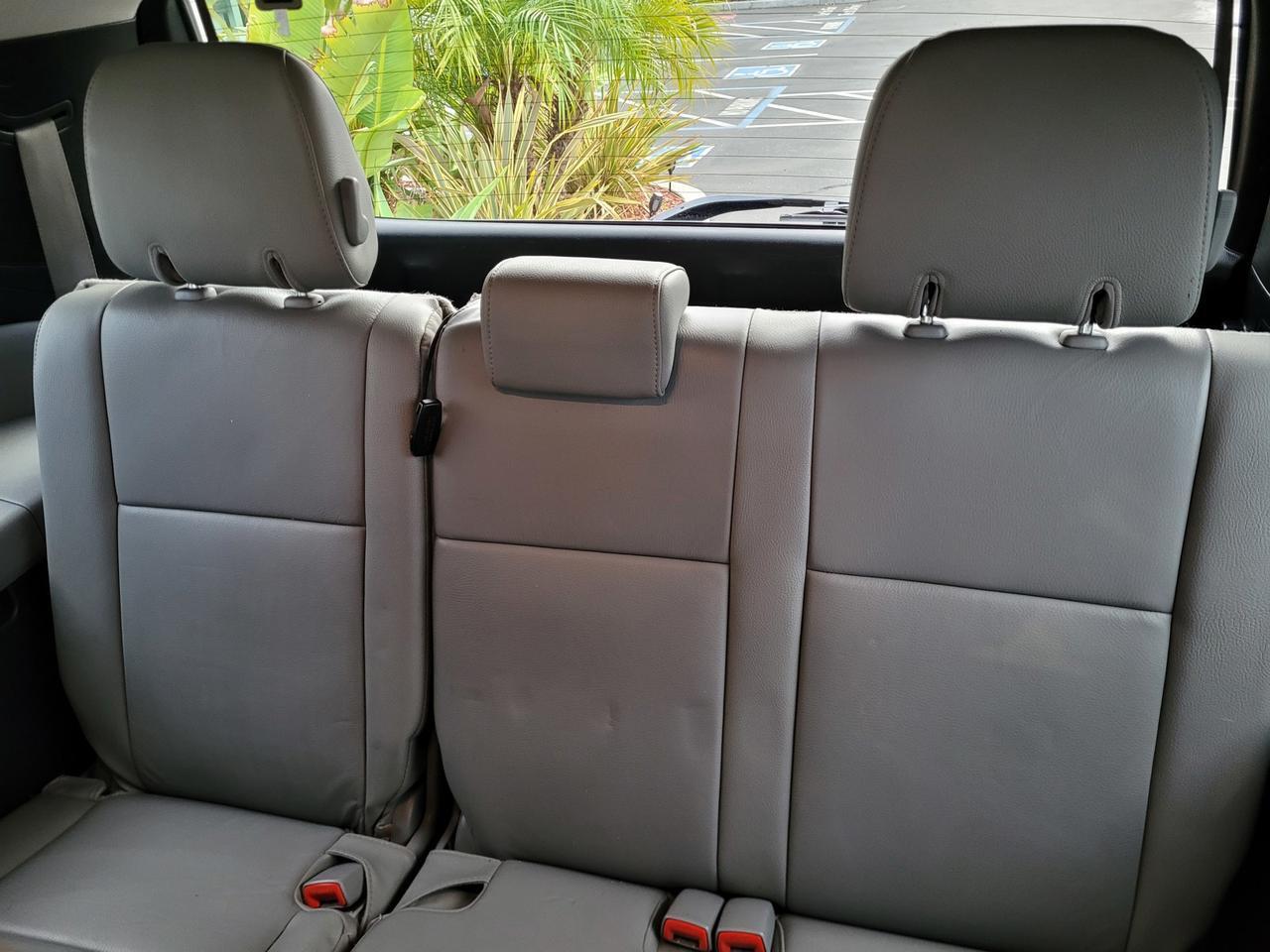 2015 Toyota SEQUOIA SR5 8 PASS V8 Vacaville CA 2015 Toyota SEQUOIA SR5 8 PASS V8 Vacaville CA