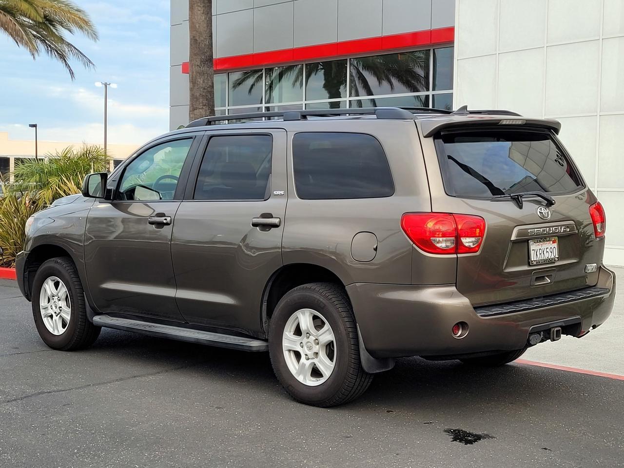 2015 Toyota SEQUOIA SR5 8 PASS V8 Vacaville CA 2015 Toyota SEQUOIA SR5 8 PASS V8 Vacaville CA