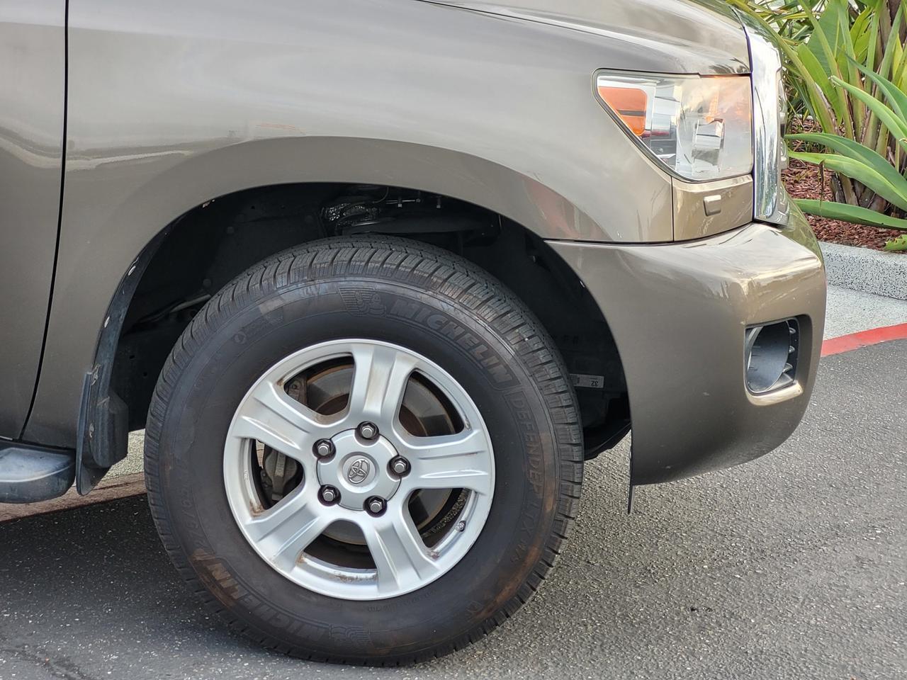 2015 Toyota SEQUOIA SR5 8 PASS V8 Vacaville CA 2015 Toyota SEQUOIA SR5 8 PASS V8 Vacaville CA