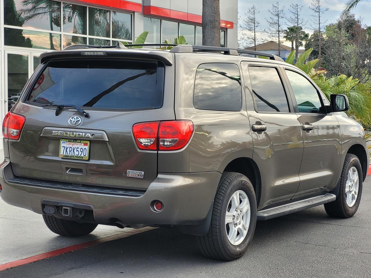 2015 Toyota SEQUOIA SR5 8 PASS V8 Vacaville CA 2015 Toyota SEQUOIA SR5 8 PASS V8 Vacaville CA