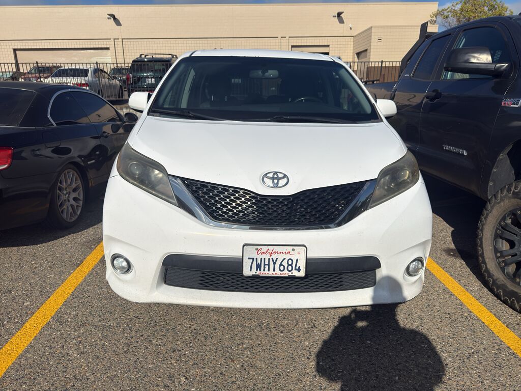 2015 Toyota Sienna SE 2015 Toyota Sienna SE