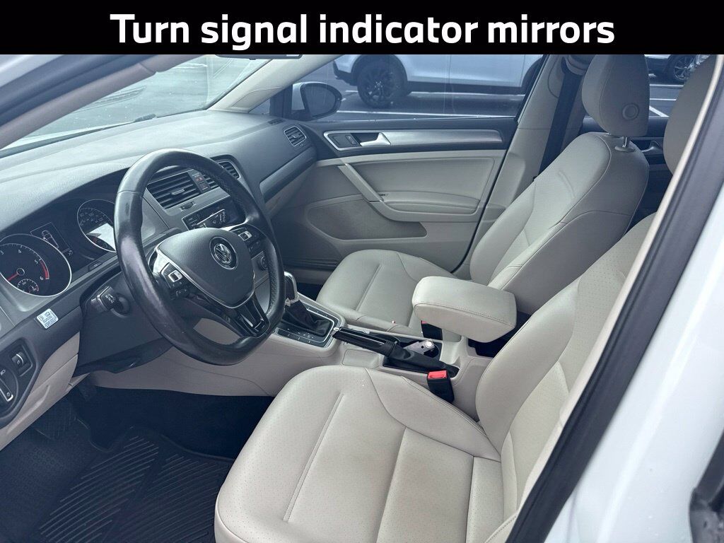 2015 Volkswagen Golf SportWagen S