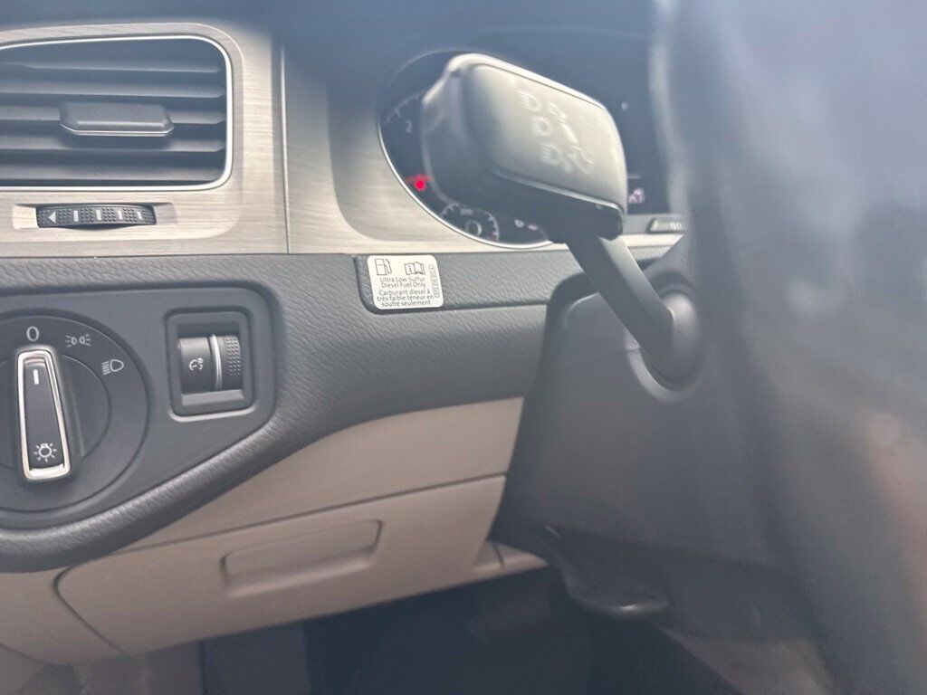 2015 Volkswagen Golf SportWagen S
