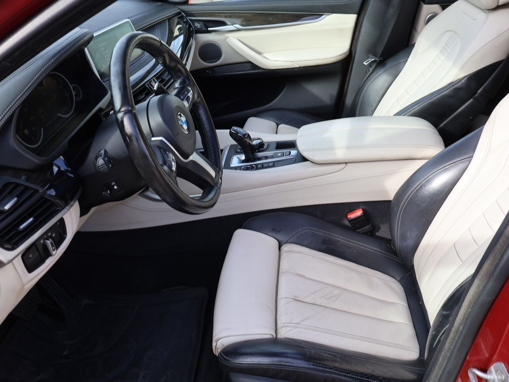2016 BMW X6 xDrive35i