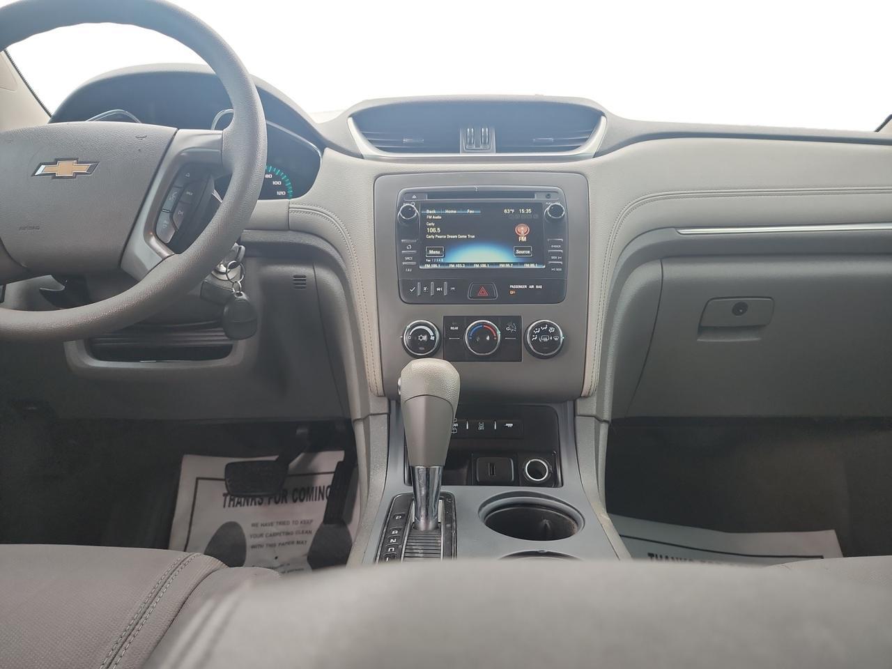 2016 CHEVROLET TRAVERSE LS Kansas City MO 2016 CHEVROLET TRAVERSE LS Kansas City MO