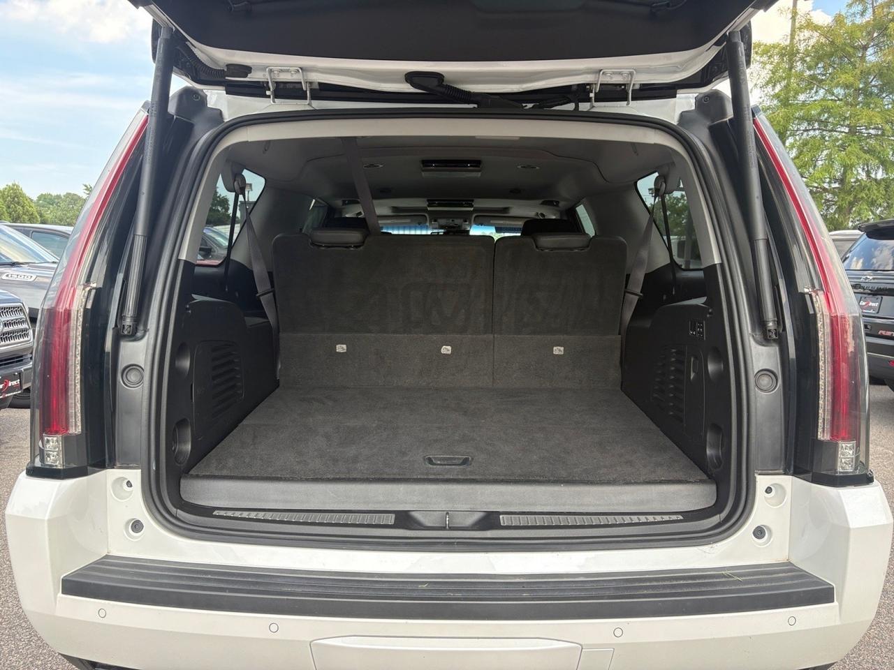 2016 Cadillac Escalade ESV Premium Collection, POWER RUNNING BOARDS, ROOF RACKS, POWER LIFTGATE, BACKUP CAMERA, SUNROOF, HEATED & AC SEATS, POWER 3RD ROW SEATING, HEADS UP DISPLAY, NAVIGATION, BLIND SPOT ALERT, LANE KEEP ASSIST, FORWARD COLLISION ALERT, RIDE IN LUXURY! Virginia Beach VA 2016 Cadillac Escalade ESV Premium Collection, POWER RUNNING BOARDS, ROOF RACKS, POWER LIFTGATE, BACKUP CAMERA, SUNROOF, HEATED & AC SEATS, POWER 3RD ROW SEATING, HEADS UP DISPLAY, NAVIGATION, BLIND SPOT ALERT, LANE KEEP ASSIST, FORWARD COLLISION ALERT, RIDE IN LUXURY! Virginia Beach VA