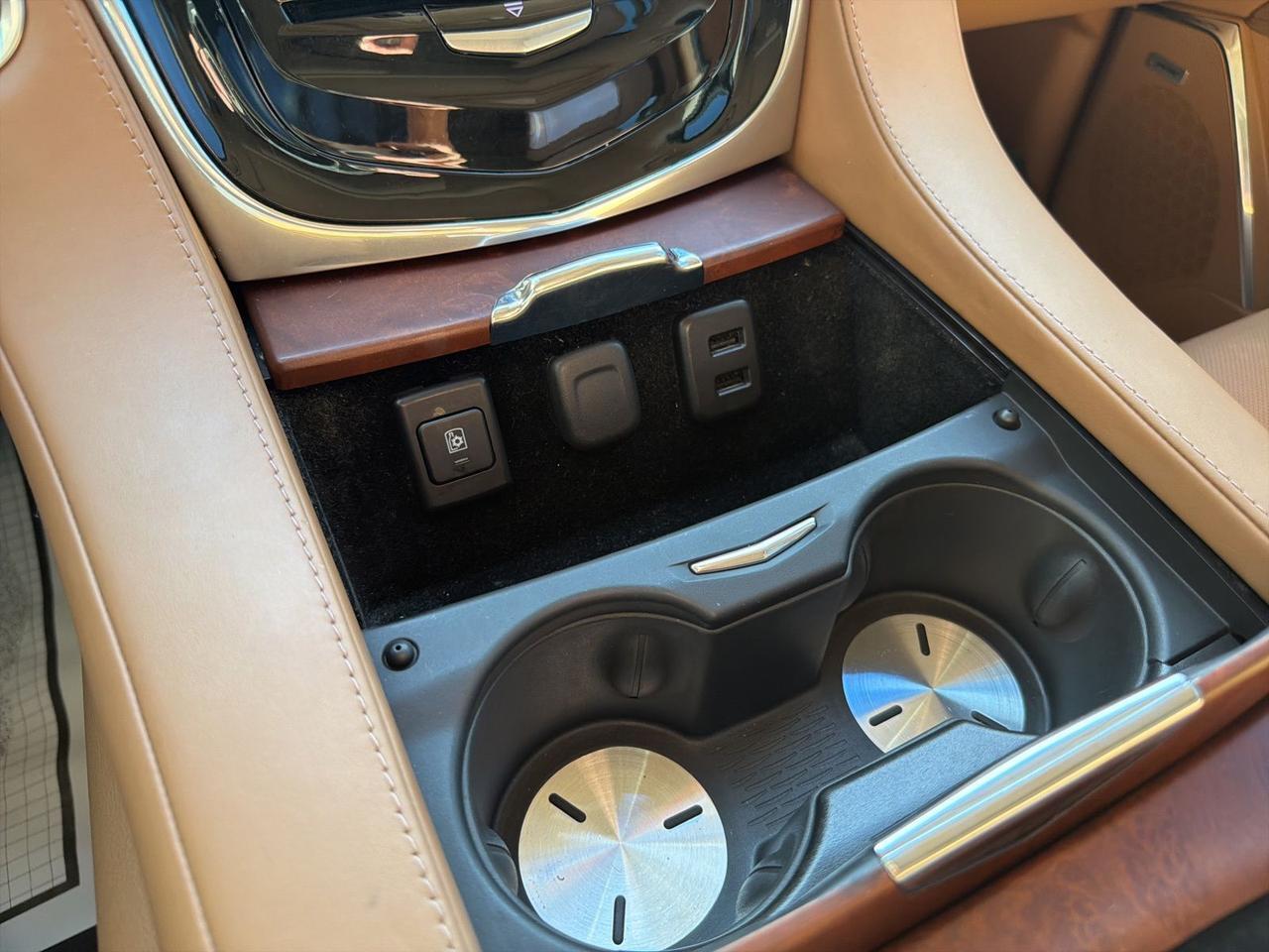 2016 Cadillac Escalade Platinum Edition Watertown SD 2016 Cadillac Escalade Platinum Edition Watertown SD