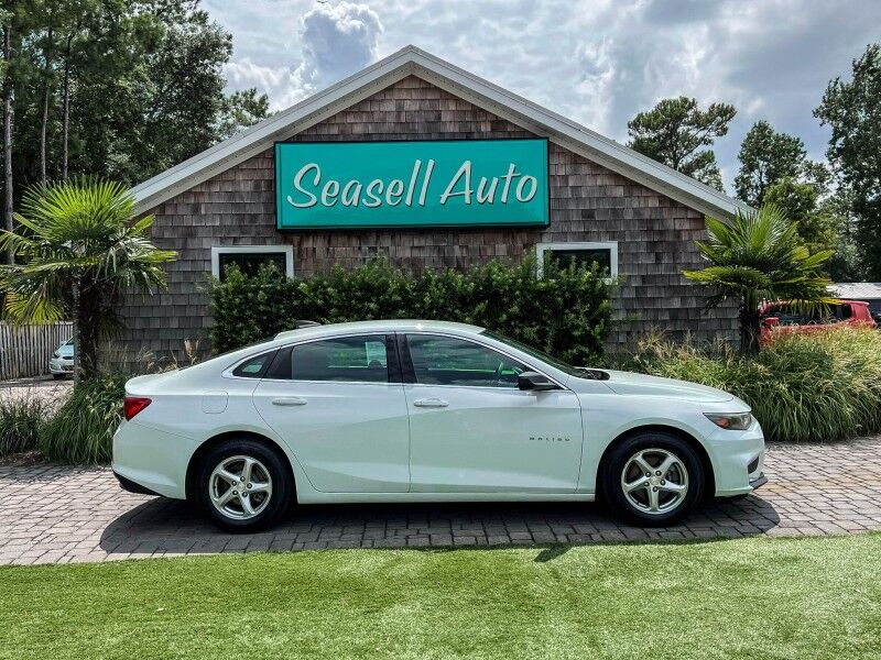 2016 Chevrolet Malibu 1LS's photo
