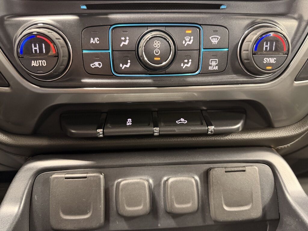 2016 Chevrolet Silverado 1500 4x4 Crew Cab LTZ Minocqua WI 2016 Chevrolet Silverado 1500 4x4 Crew Cab LTZ Minocqua WI