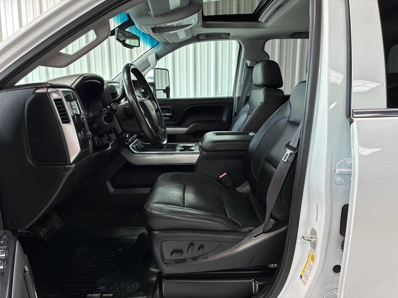 2016 Chevrolet Silverado 2500HD LTZ, 4x4, 6.0L V8, LTZ Plus Pkg, Sunroof, Heat & Cool Seats, Z71 Pkg, Nav Houston TX 2016 Chevrolet Silverado 2500HD LTZ, 4x4, 6.0L V8, LTZ Plus Pkg, Sunroof, Heat & Cool Seats, Z71 Pkg, Nav Houston TX