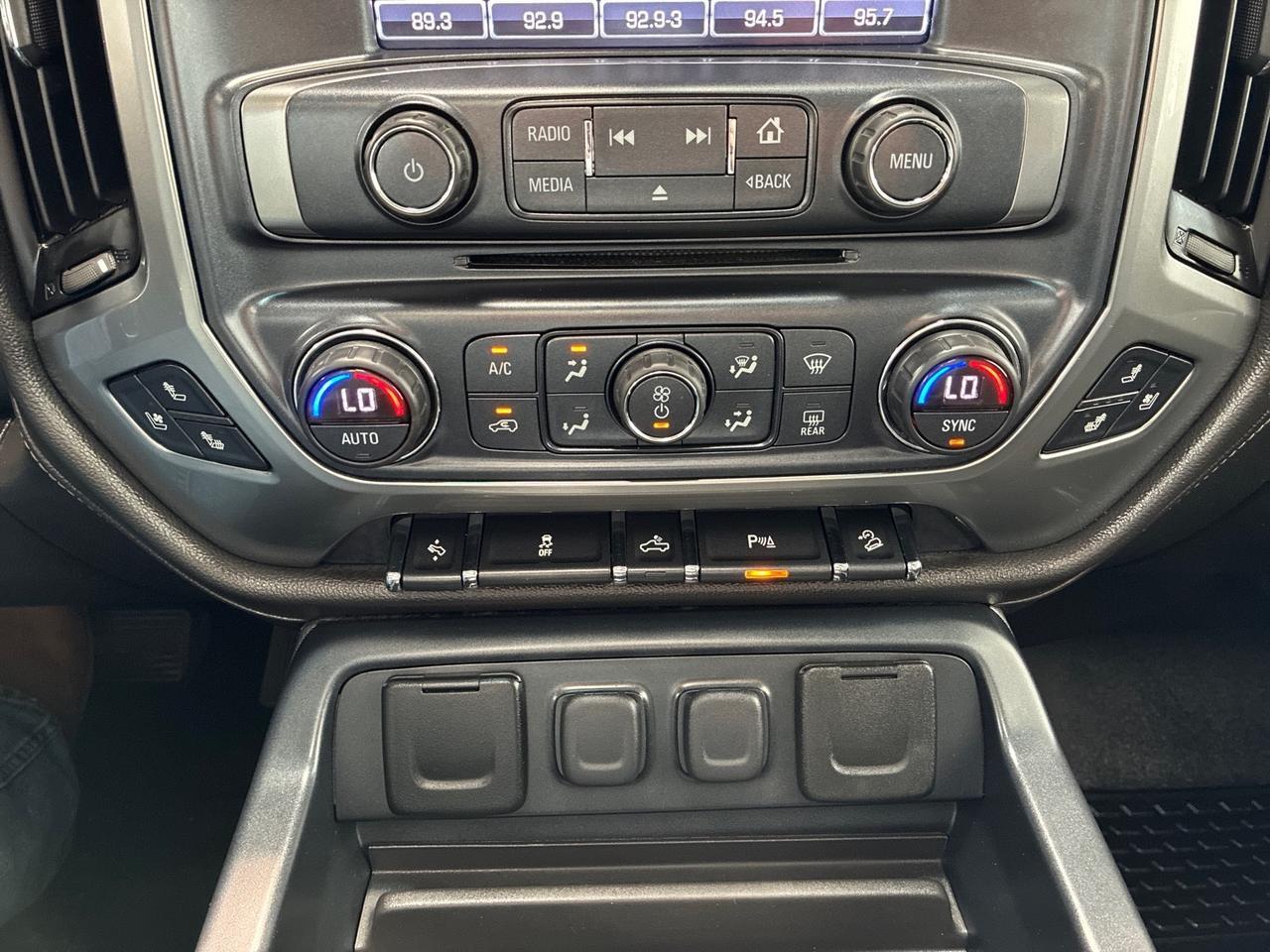 2016 Chevrolet Silverado 2500HD LTZ, 4x4, 6.0L V8, LTZ Plus Pkg, Sunroof, Heat & Cool Seats, Z71 Pkg, Nav Houston TX 2016 Chevrolet Silverado 2500HD LTZ, 4x4, 6.0L V8, LTZ Plus Pkg, Sunroof, Heat & Cool Seats, Z71 Pkg, Nav Houston TX