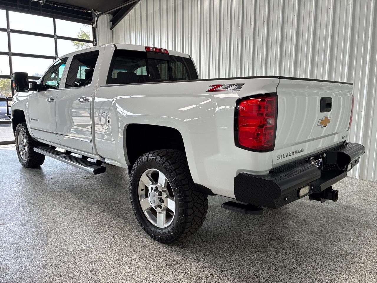 2016 Chevrolet Silverado 2500HD LTZ, 4x4, 6.0L V8, LTZ Plus Pkg, Sunroof, Heat & Cool Seats, Z71 Pkg, Nav Houston TX 2016 Chevrolet Silverado 2500HD LTZ, 4x4, 6.0L V8, LTZ Plus Pkg, Sunroof, Heat & Cool Seats, Z71 Pkg, Nav Houston TX