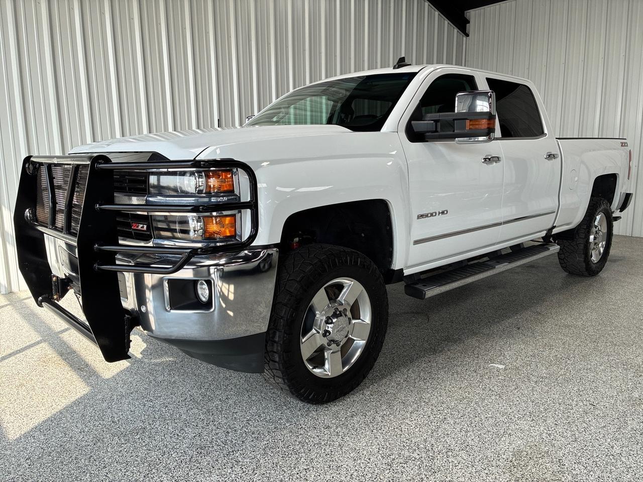 2016 Chevrolet Silverado 2500HD LTZ, 4x4, 6.0L V8, LTZ Plus Pkg, Sunroof, Heat & Cool Seats, Z71 Pkg, Nav Houston TX 2016 Chevrolet Silverado 2500HD LTZ, 4x4, 6.0L V8, LTZ Plus Pkg, Sunroof, Heat & Cool Seats, Z71 Pkg, Nav Houston TX