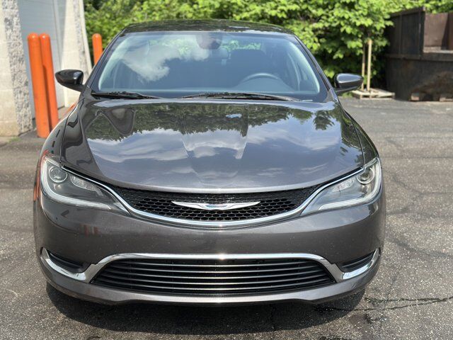 2016 Chrysler 200