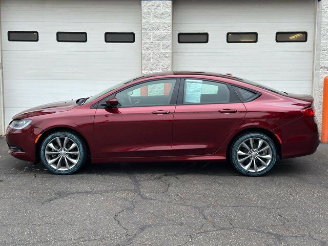 2016 Chrysler 200