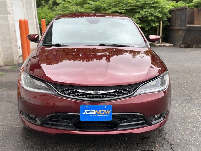 2016 Chrysler 200