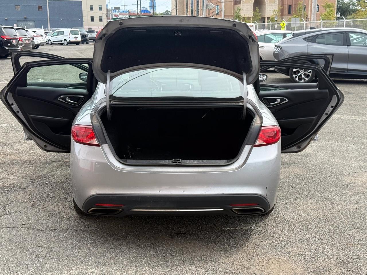 2016 Chrysler 200 Limited Jersey City NJ 2016 Chrysler 200 Limited Jersey City NJ