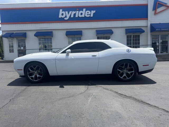 2016 Dodge Challenger SXT Plus Canton OH