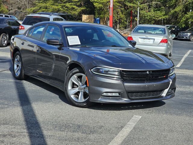2016 Dodge Charger SXT's photo