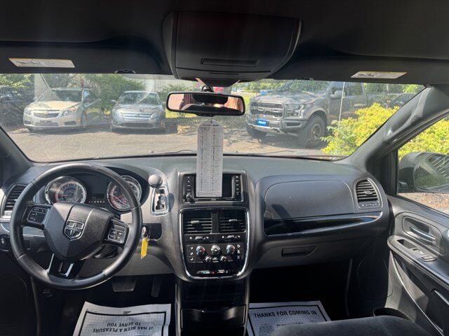 2016 Dodge Grand Caravan Akron OH