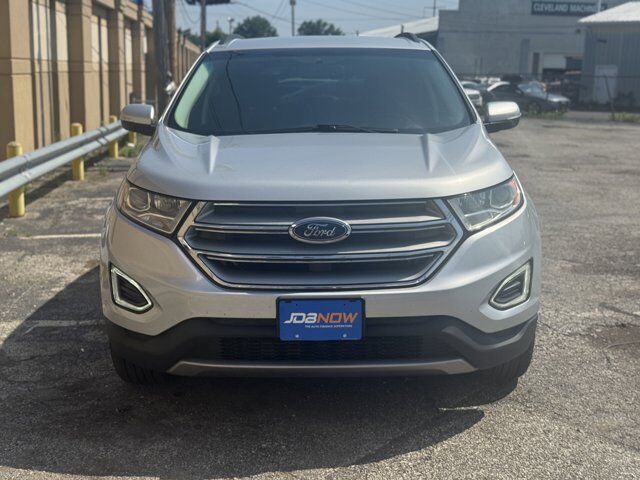 2016 Ford Edge