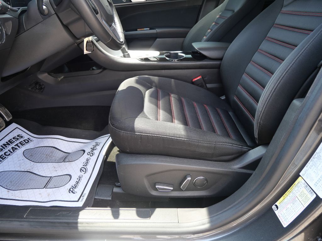2016 Ford Fusion SE Mt Pleasant MI