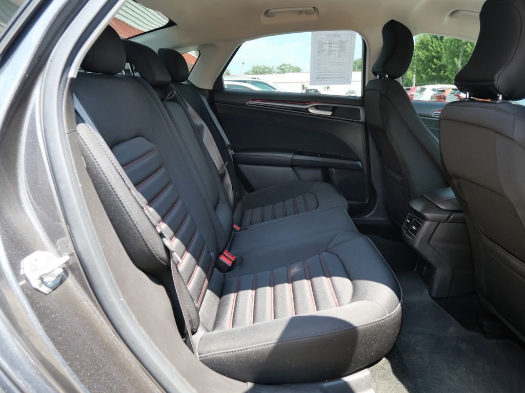 2016 Ford Fusion SE Mt Pleasant MI