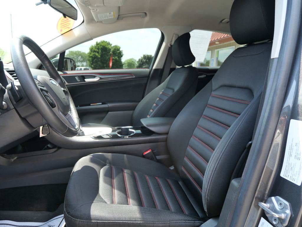 2016 Ford Fusion SE Mt Pleasant MI
