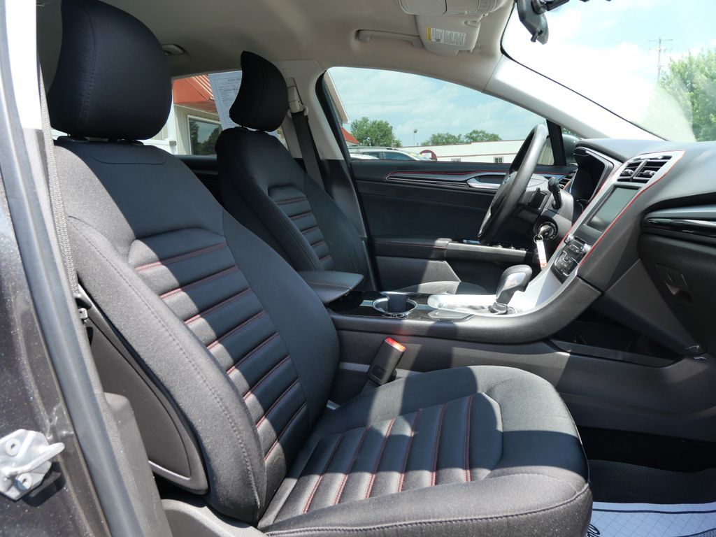 2016 Ford Fusion SE Mt Pleasant MI