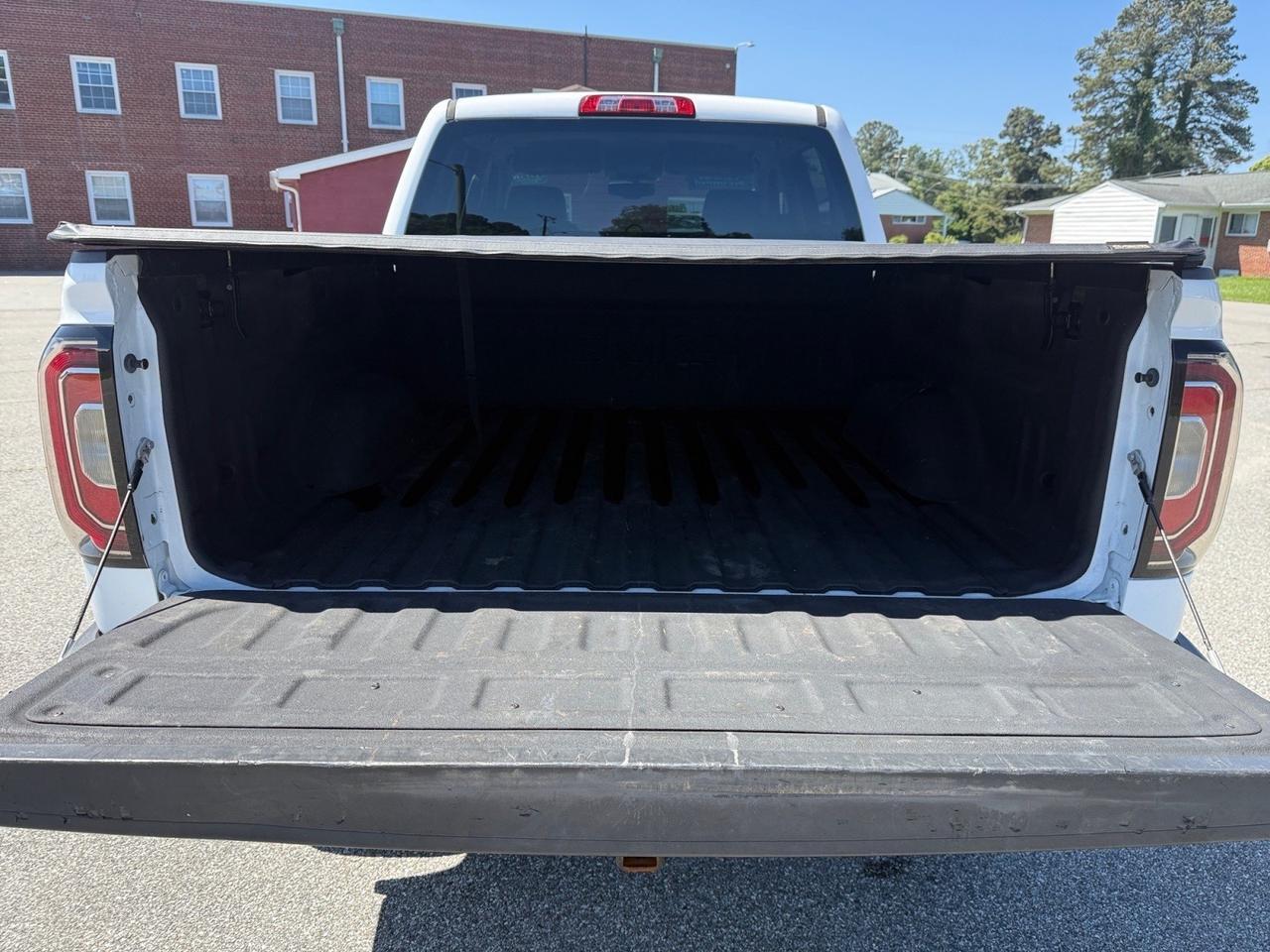 2016 GMC Sierra 1500 SLT, HEATED SEATS, BLUETOOTH, POWER FOLDING MIRRORS, REMOTE KEYLESS ENTRY, TONNEAU COVER, UNIVERSAL GARAGE DOOR OPENER, TOW PACKAGE, BED LINER, BOSE SPEAKERS, CLEAN CARFAX, LOW MILES! Norfolk VA 2016 GMC Sierra 1500 SLT, HEATED SEATS, BLUETOOTH, POWER FOLDING MIRRORS, REMOTE KEYLESS ENTRY, TONNEAU COVER, UNIVERSAL GARAGE DOOR OPENER, TOW PACKAGE, BED LINER, BOSE SPEAKERS, CLEAN CARFAX, LOW MILES! Norfolk VA