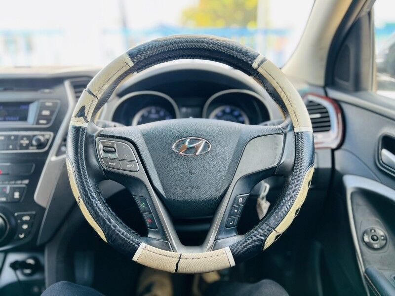 2016 Hyundai Santa Fe DM (2.4L Petrol) Vaitele 2016 Hyundai Santa Fe DM (2.4L Petrol) Vaitele