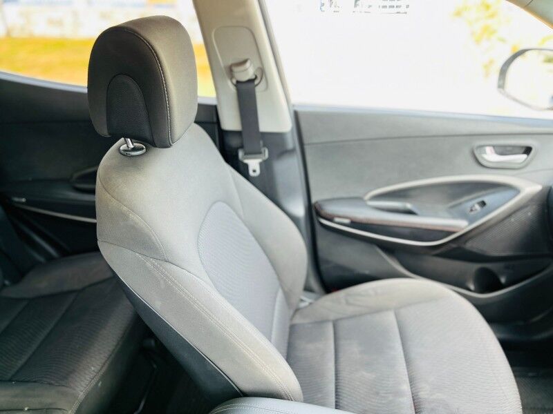 2016 Hyundai Santa Fe DM (2.4L Petrol) Vaitele 2016 Hyundai Santa Fe DM (2.4L Petrol) Vaitele