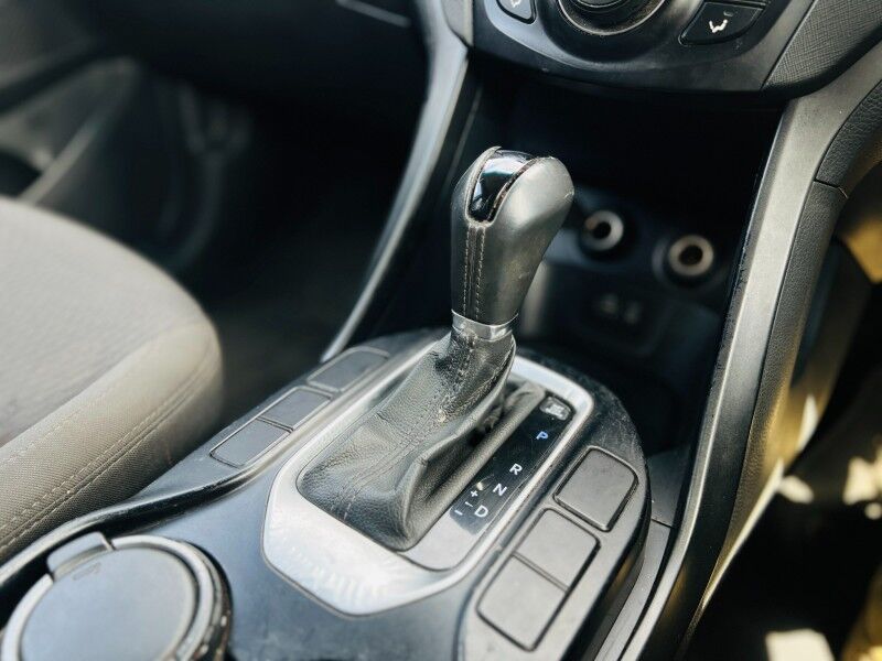2016 Hyundai Santa Fe DM (2.4L Petrol) Vaitele 2016 Hyundai Santa Fe DM (2.4L Petrol) Vaitele