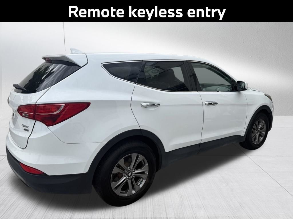 2016 Hyundai Santa Fe Sport 2.4 Base