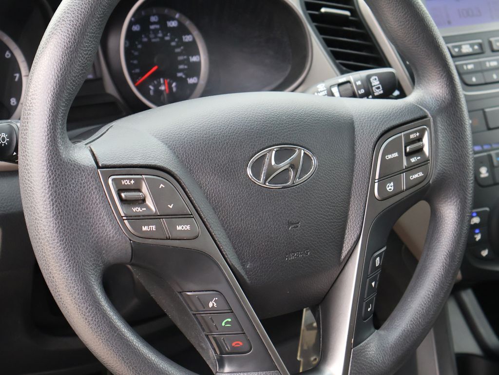 2016 Hyundai Santa Fe Sport 2.4 Base