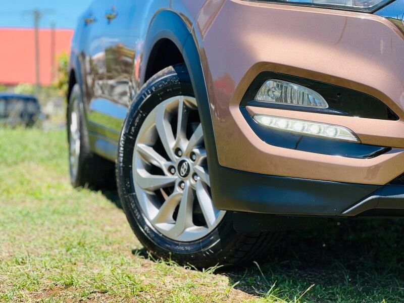 2016 Hyundai Tucson TL (2.0L Petrol) Vaitele 2016 Hyundai Tucson TL (2.0L Petrol) Vaitele