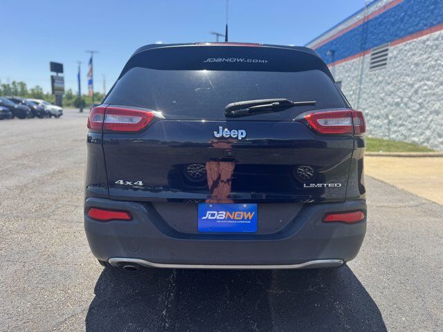 2016 Jeep Cherokee
