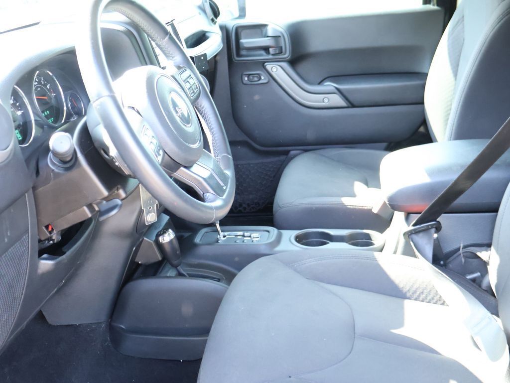 2016 Jeep Wrangler Sport