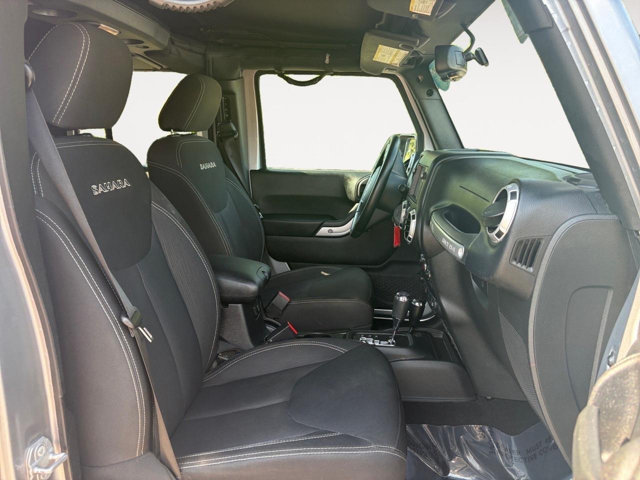 2016 Jeep Wrangler Unlimited Sahara, FENDER FLARES, RUNNING BOARDS, TOW PACKAGE, BLUETOOTH, UCONNECT, TINTED WINDOWS, SOFT TOP, LOW MILES, 1 OWNER, WRANGLE THE ROAD IN THIS JEEP! Virginia Beach VA 2016 Jeep Wrangler Unlimited Sahara, FENDER FLARES, RUNNING BOARDS, TOW PACKAGE, BLUETOOTH, UCONNECT, TINTED WINDOWS, SOFT TOP, LOW MILES, 1 OWNER, WRANGLE THE ROAD IN THIS JEEP! Virginia Beach VA