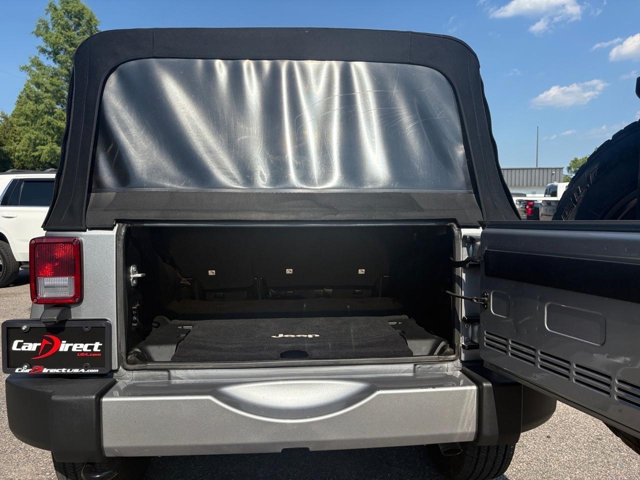 2016 Jeep Wrangler Unlimited Sahara, FENDER FLARES, RUNNING BOARDS, TOW PACKAGE, BLUETOOTH, UCONNECT, TINTED WINDOWS, SOFT TOP, LOW MILES, 1 OWNER, WRANGLE THE ROAD IN THIS JEEP! Virginia Beach VA 2016 Jeep Wrangler Unlimited Sahara, FENDER FLARES, RUNNING BOARDS, TOW PACKAGE, BLUETOOTH, UCONNECT, TINTED WINDOWS, SOFT TOP, LOW MILES, 1 OWNER, WRANGLE THE ROAD IN THIS JEEP! Virginia Beach VA