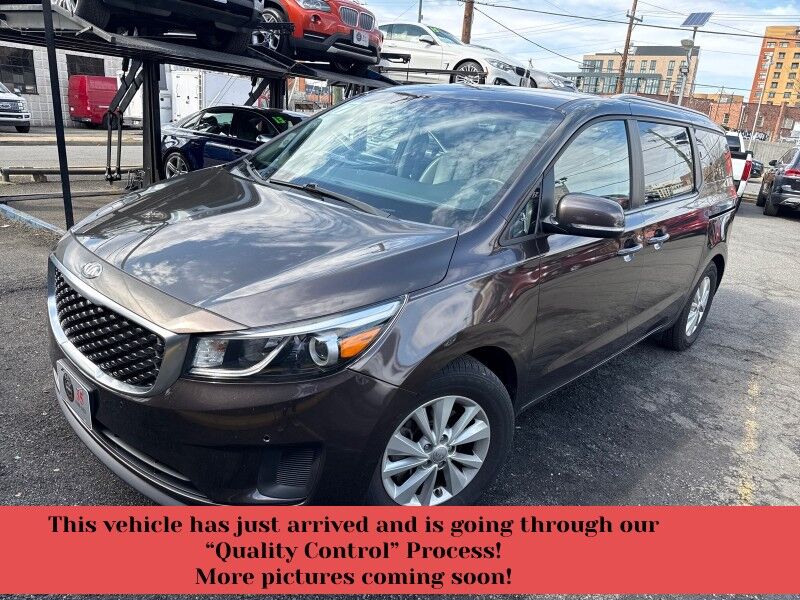 2016 Kia Sedona LX Essentials Premium Package