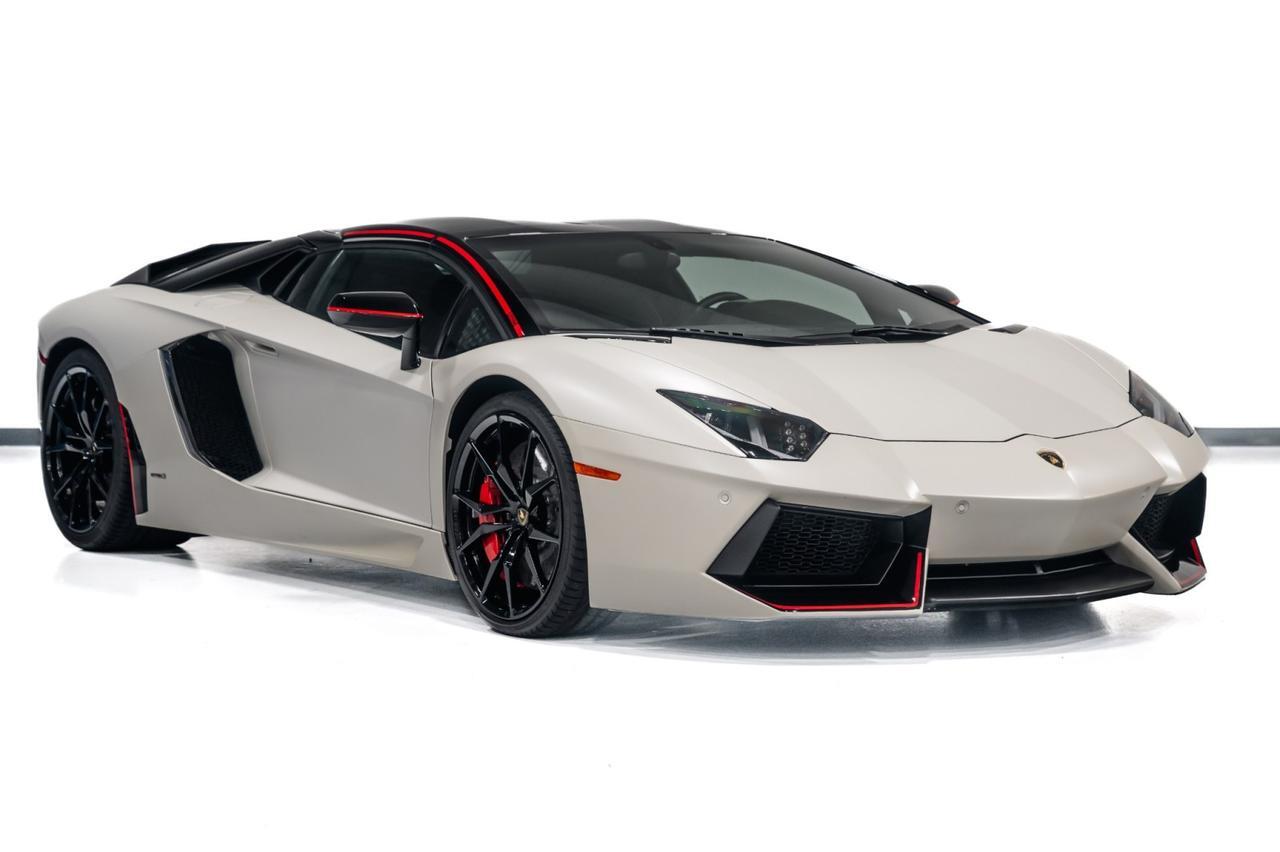 2016 Lamborghini Aventador LP 700-4 Pirelli Edition Roadster Brentwood TN 2016 Lamborghini Aventador LP 700-4 Pirelli Edition Roadster Brentwood TN