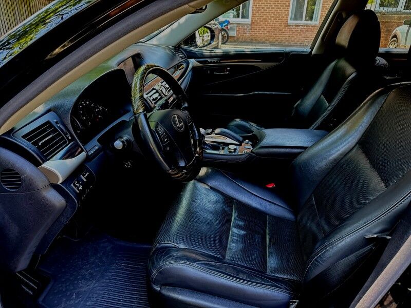 2016 Lexus LS 460 AWD AWD w/ Comfort Package Arlington VA