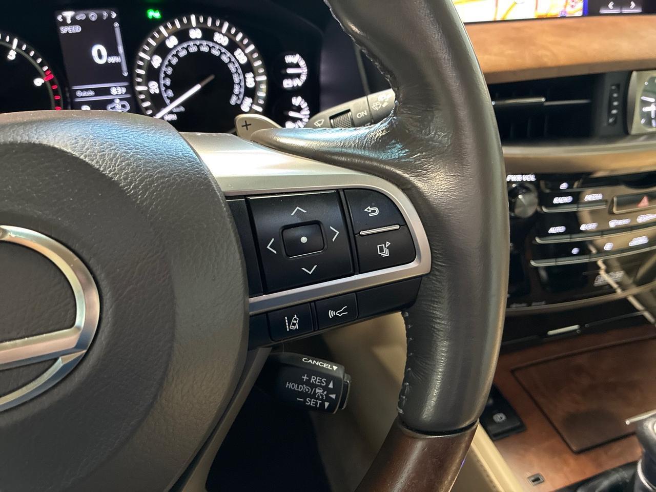 2016 Lexus LX570 Luxury Pkg, ML Sound, HUD, Rear Entertainment Houston TX 2016 Lexus LX570 Luxury Pkg, ML Sound, HUD, Rear Entertainment Houston TX