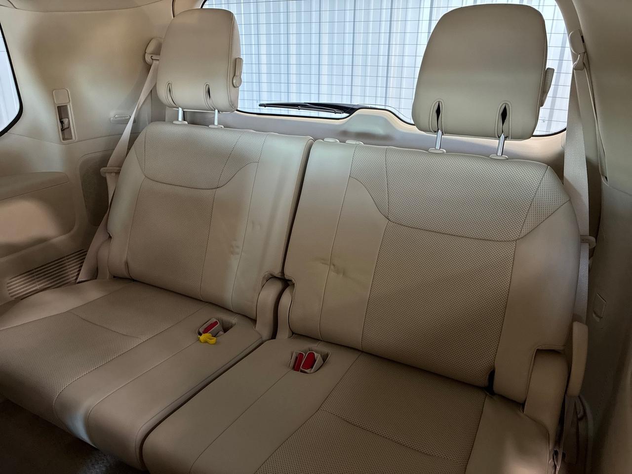 2016 Lexus LX570 Luxury Pkg, ML Sound, HUD, Rear Entertainment Houston TX 2016 Lexus LX570 Luxury Pkg, ML Sound, HUD, Rear Entertainment Houston TX